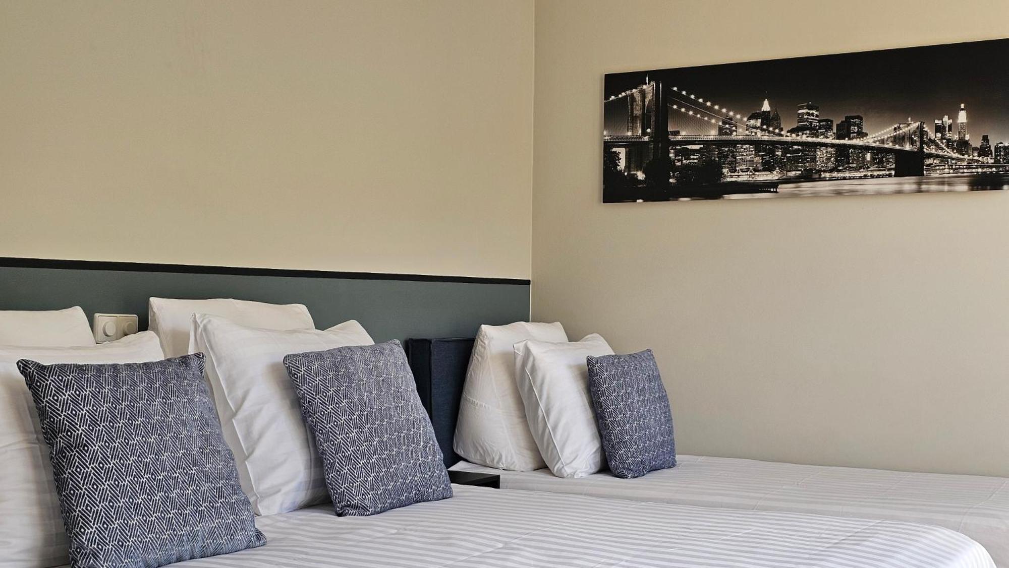 Guest Room Утрехт Екстер'єр фото